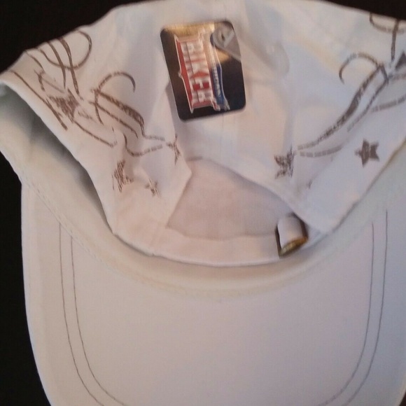 Biker Cap, Bandanna & Hat Set 3 Pieces - NWT White - Picture 3 of 7